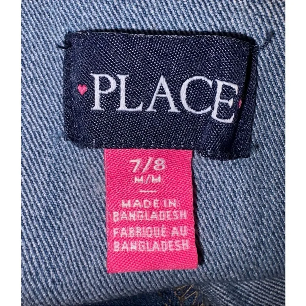 The Childrens Place blue button
